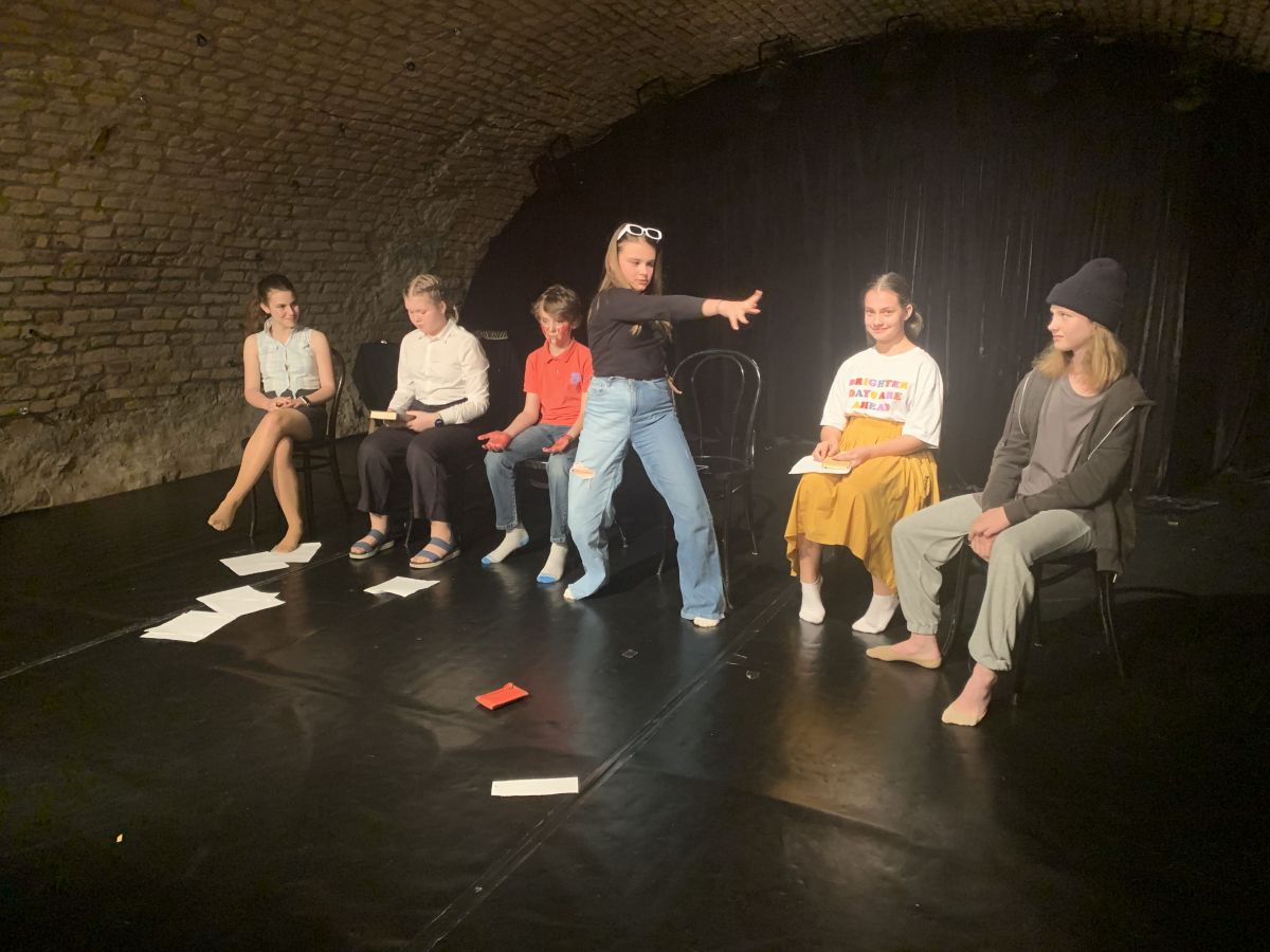 Divadelný večer v Teatre Colorato